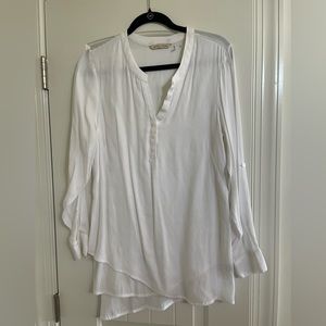 Soft Surroundings cream medium uneven hem tunic